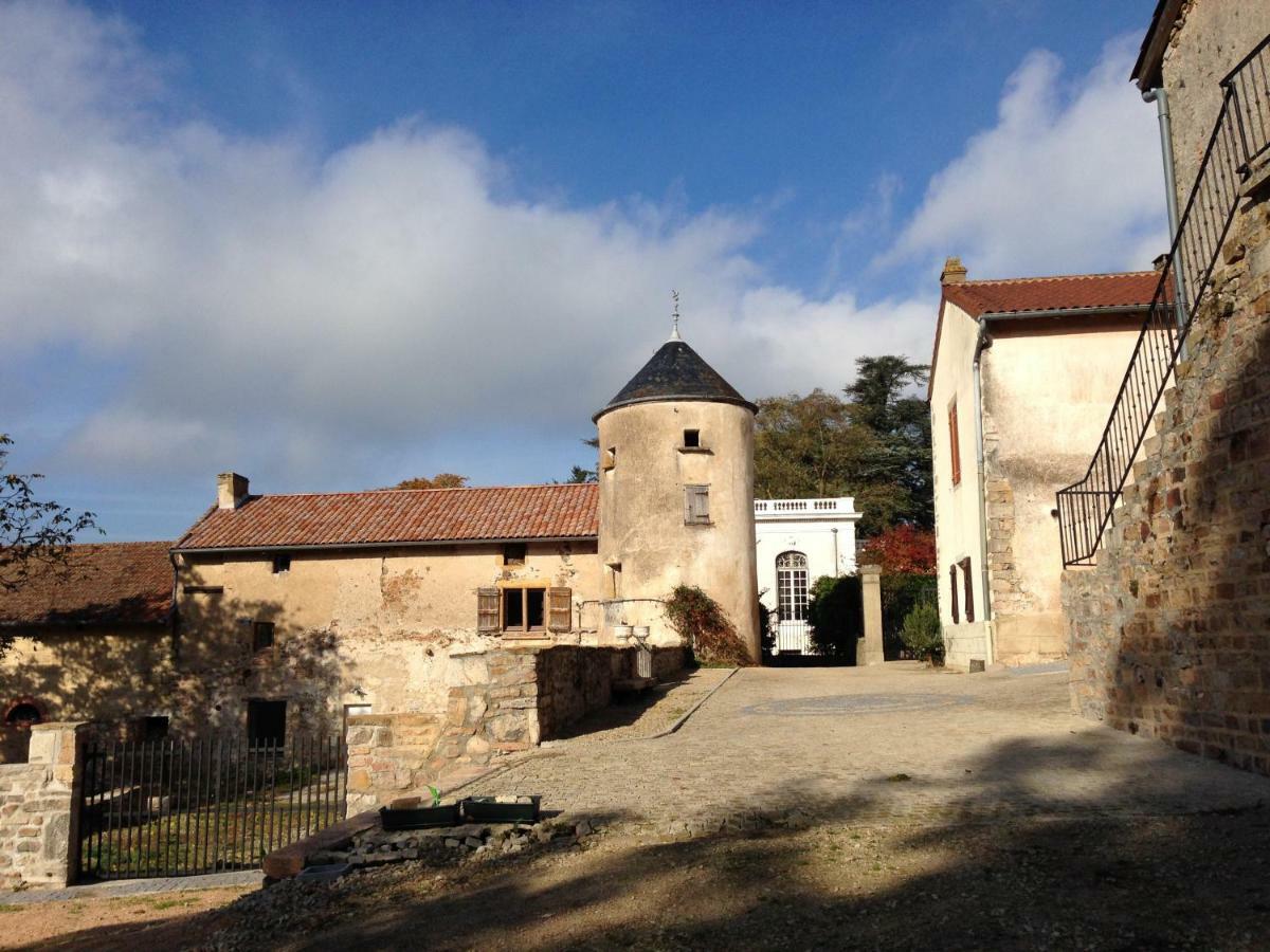 Les Hauts De Клюні Екстер'єр фото